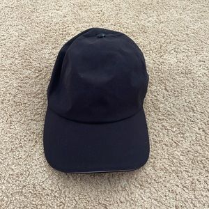 Lululemon running hat